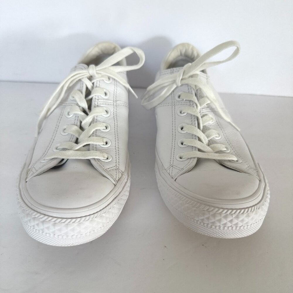 Converse Chuck Taylor All Star White Leather Low Top Sneakers US 9 UK 7